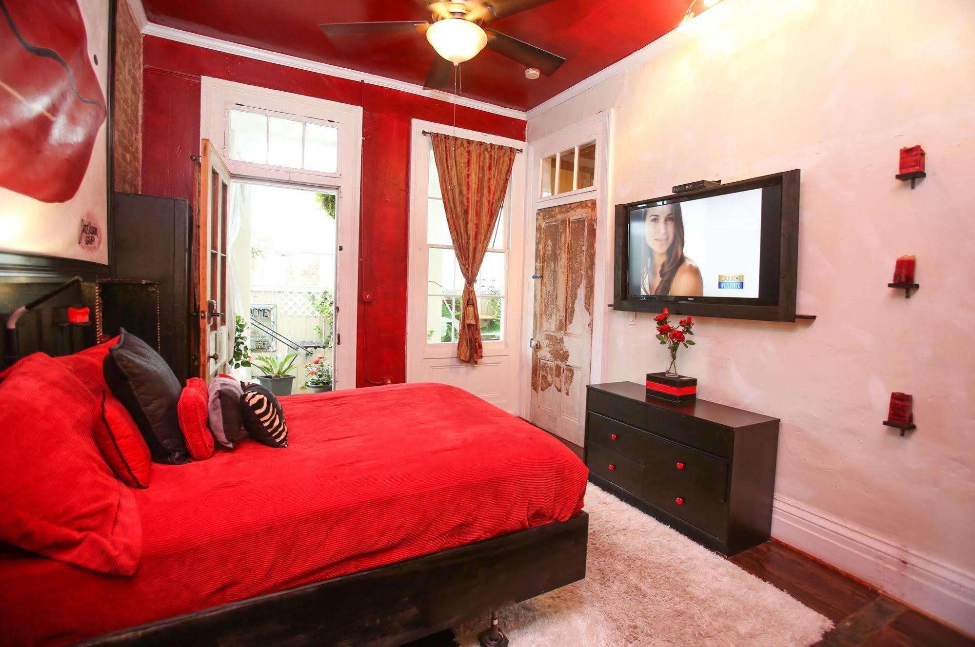 Fleur De Lis Mansion Bed and breakfast 4*